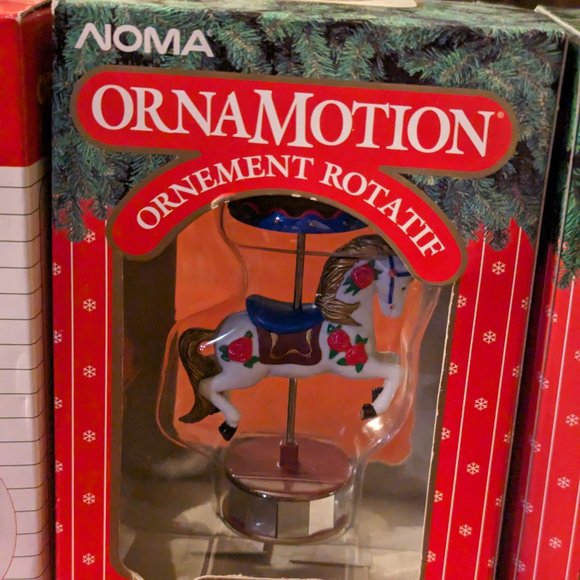 Vintage 80s Noma Collectable Ornamotion Merry Christmas Ornaments - Picture 7 of 8